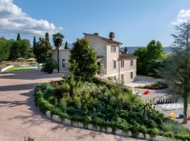 Umbriance Villa con piscina privata, hotel u gradu Stroncone