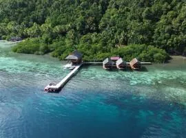 Mantastic Scuba and Lodge