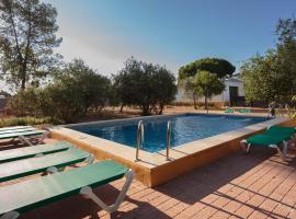 Villa Los Pinos, hotel a Marchena
