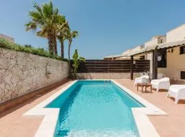 The Song Of The Waves with Pool