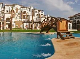 2 bed apartment with pools and spa