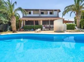 Bes Beach - Villa con piscina