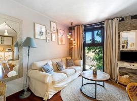 Regalate Paz, hotel di Estallo