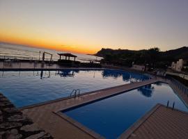 Villa con piscina in parco privato, hotel i Agnone
