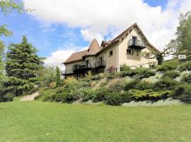 Le gite de la tour, Hotel in Bressieux