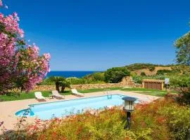 Villa Azzurra con piscina
