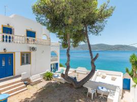 Wavedance Accommodation, hotel a Salamís