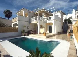 Rd02 La Casa Hermosa