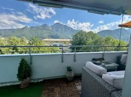 The view 2