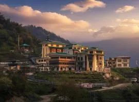 Norbu Lingka Resort