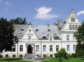 Park Hotel Clara, hotel di Szczaniec