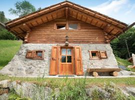 Chalet Bio Wild, hotel i Bocenago