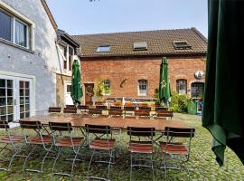 Modernes Loft mitten im Grünen, Hotel in Neukirchen-Vluyn