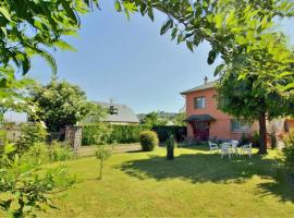 Charmante maison Corisande, Hotel in Gerde