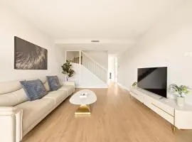 Box Hill 4BR Home Perfect For Family Getaway