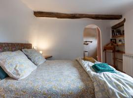 Chambre au calme, hotel a Reillanne