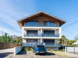 Imarena, Elegance et Vue Port