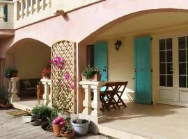 La Rose et Le Loup Gîte Éco-vintage