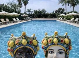 Pathos Retreat Pool and Garden
