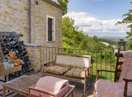 Locanda Casa Bardacchino – hotel w mieście Mango