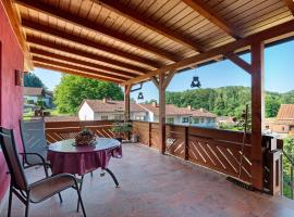 Ferienwohnung Grimm, hotel Darstein városában