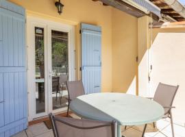 Gite 5 entre 2 et 4 personne, hotel di Reynès