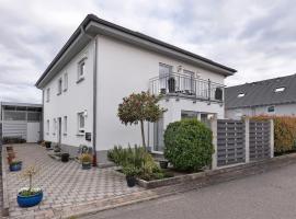 Fewo Am Otterbach, hotel i Jockgrim