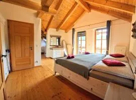 Ferienwohnung zum Forsthaus mit Sauna 180qm und Garten