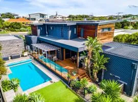 16 Barton St Port Elliot Linen Included