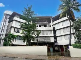 Super Collection O Lodha Experia Mall Dombiwali Formerly RR Suites