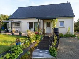 Maison avec terrasse et jardin