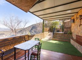 Casa Rural La Jirola - El Mirador, Hotel in Escúllar