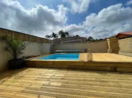 Maison Cosy avec Piscine