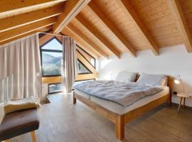 Charmingly Renovated Stone House, hotel a Cesara