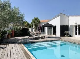 La Passerelle Grande maison avec Piscine chauffée