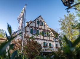 Jachthuus, hotel en Brilon