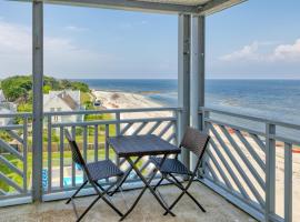 Appartement face mer et Piscine，勒克魯西克的飯店