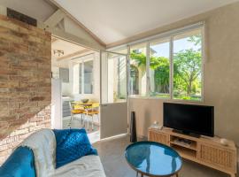 Studio à la campagne, hotel u gradu 'Sarrians'