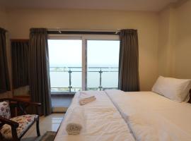 v square inn, hotel en Visakhapatnam