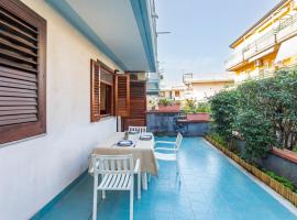 Le Piramidi Seaside House، فندق في فونداشيلو