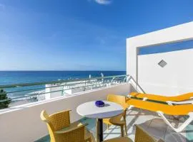 Playa Delphin 205