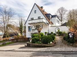Ferienwohnung Greitemann: Eslohe şehrinde bir otel