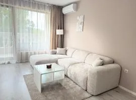 Deluxe Apartment Varna South Bay Beach Residence