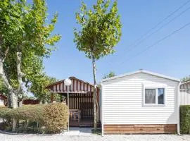 Bungalow E