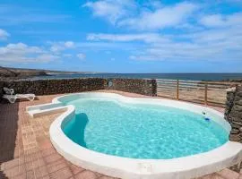 Playa Marina Eco Bungalow Arrieta