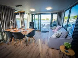 Luxuriöses Hausboot Roma Woma D13