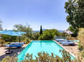 Mas Grand Bosc Gîte La Tour