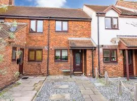 Dolphin Cottage - Short walk to Poole Quay with Private Garden