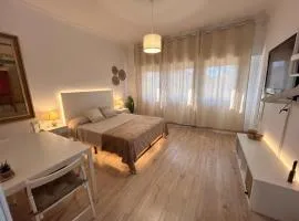 Rooms Rey, junto al Palacio Real y la Gran Vía