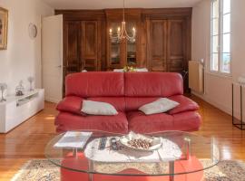 Les Hirondelles Archiac, hotel i Archiac